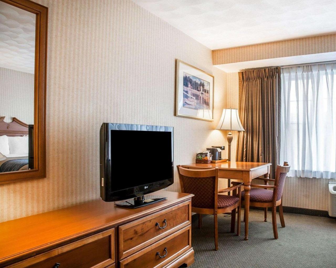 Comfort Inn At Newport Beach Middletown Eksteriør bilde